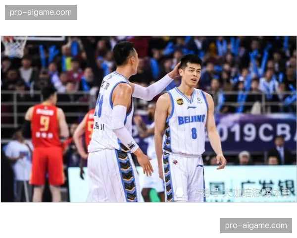 郭艾伦专访：谈伤病恢复与对现代后卫突破分球理念的理解